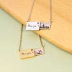 Collier Pr Nom Vertical Avec Lettres Cursives Zymala