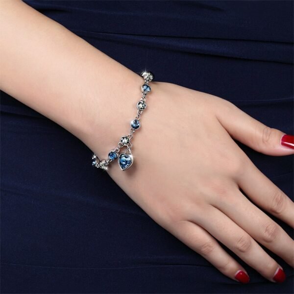 Bright blue rhinestone bracelet with ocean heart for women 9