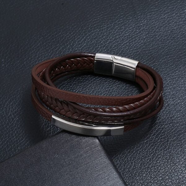 Braided and personalized leather bracelet for men 6