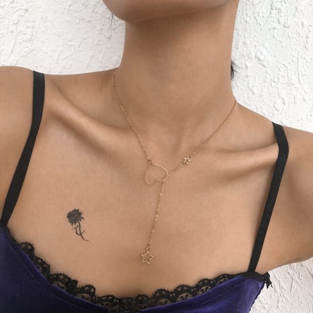 Women’s asymmetrical hollow heart star pendant necklace 4