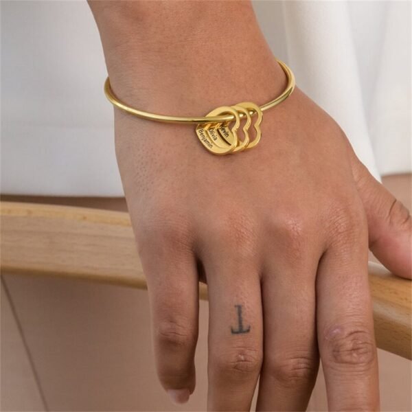 Customized heart charm bracelet 6