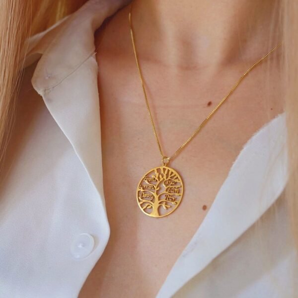 Personalized Tree of Life Pendant Necklace for Women 5