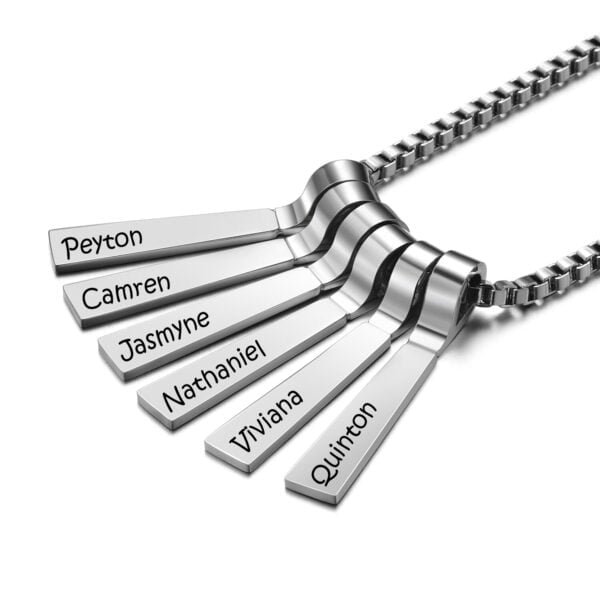 Barre necklace engraved with several names 3