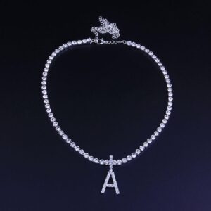 Collier avec initiales pour femmes 10 Collier avec initiales pour femmes 10