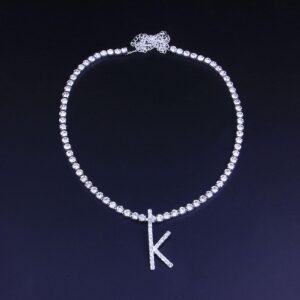 Collier avec initiales pour femmes 11 Collier avec initiales pour femmes 11