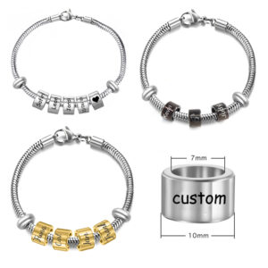Bracelet à breloques personnalisés multi-noms 9