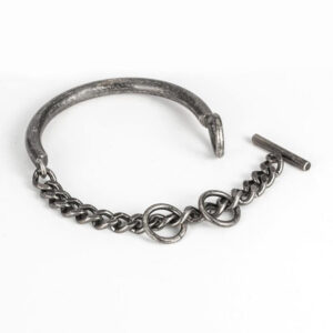 Bracelet avec chaîne en titane 8 Bracelet avec chaîne en titane 8