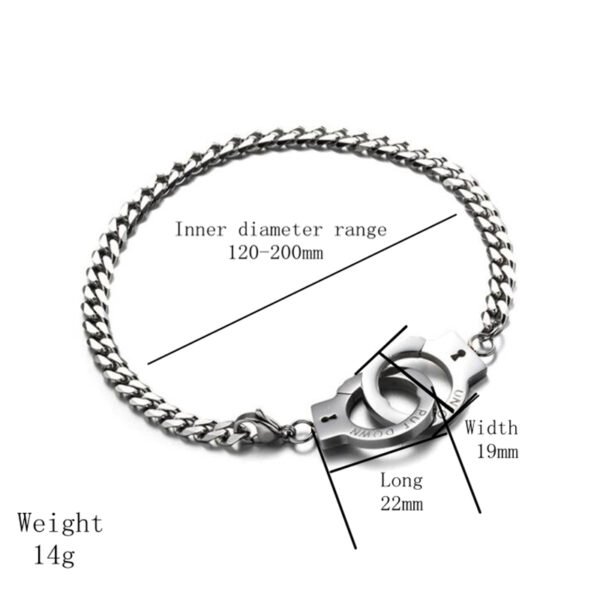 Bracelet torsadé en forme de menottes 4