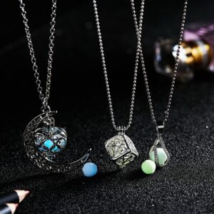 Collier avec pendentif lumineux 15 Collier avec pendentif lumineux 15