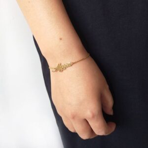 Bracelet personnalisé nom pour femme 9