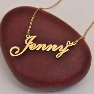 Collier pendentif coeur personnalisé prénom 11