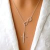 Collier pendentif en forme de croix pour femme 11