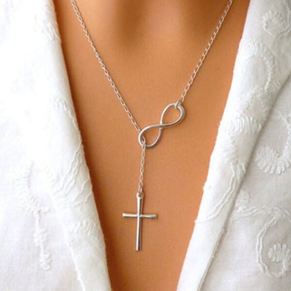 Collier pendentif en forme de croix pour femme 4