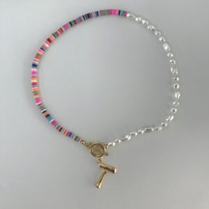 Collier à perles avec lettre initiale 9