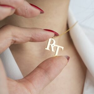 Collier 2 lettres initiales 10