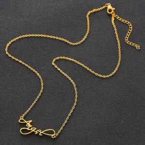 Collier personnalisé lettres d’ange 9