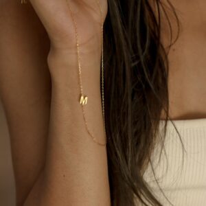 Collier initiales en acier inoxydable pour femmes 12 Collier initiales en acier inoxydable pour femmes 12