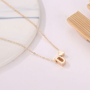 Collier pendentif coeur avec initiale pour femme 12