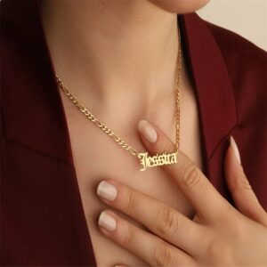 Collier prénom style gothique 8