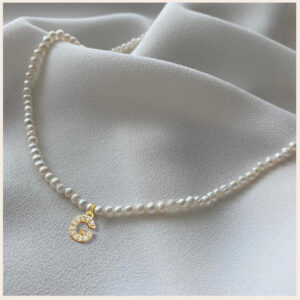 Collier initiales lettres étincelantes avec perles 14 Collier initiales lettres étincelantes avec perles 14