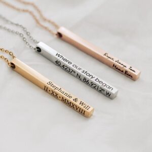 Collier Barre Totem 3D pour femme 10 Collier Barre Totem 3D pour femme 10