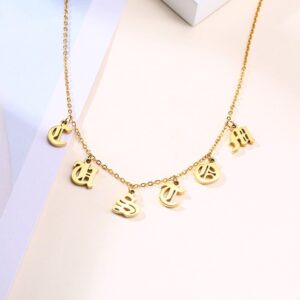Collier à chaîne fine avec initiale gravée 12