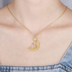 Collier Gravé nom arabe avec croissant de lune 10