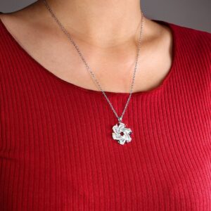 Collier pendentif pieds de bébé personnalisé 9