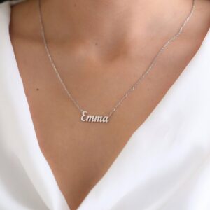 Collier personnalisé avec plusieurs noms de famille 12 Collier personnalisé avec plusieurs noms de famille 12