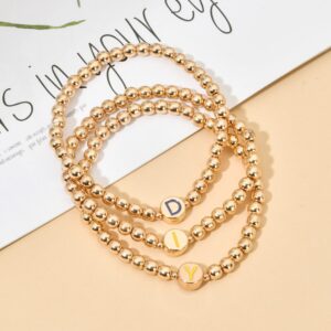 Bracelet initial avec perles plaquées Or Jaune 12
