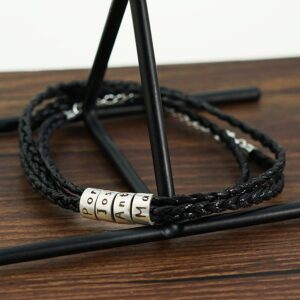 Bracelet Navigator en cuir tressé gravé prénoms 12