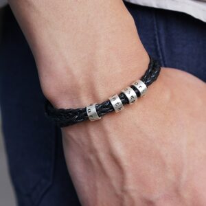 Bracelet Navigator en cuir tressé gravé prénoms 13