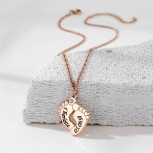 Collier naissance pieds gravés 13 Collier naissance pieds gravés 13