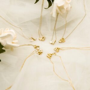 Collier Pendentif Coeur avec Initiale 9 Collier Pendentif Coeur avec Initiale 9