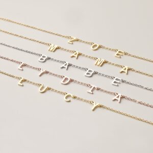 Collier Personnalisé avec Lettres Séparées 9