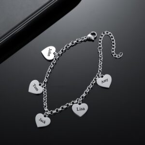Bracelet à breloques en forme de cœur gravé 11