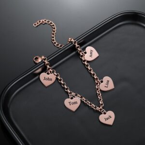 Bracelet à breloques en forme de cœur gravé 12