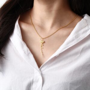 Collier prénom vertical avec lettres cursives 10 Collier prénom vertical avec lettres cursives 10