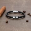 Bracelets en cuir noir personnalisés pour hommes 10