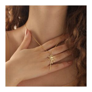 Collier prénom vertical avec lettres cursives 11 Collier prénom vertical avec lettres cursives 11