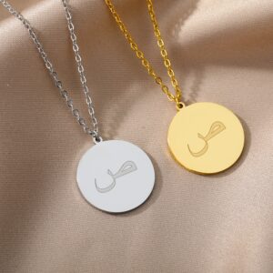 Collier pendentif gravé initial arabe 18