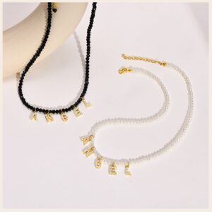 Collier à perles personnalisé lettres strass 11 Collier à perles personnalisé lettres strass 11