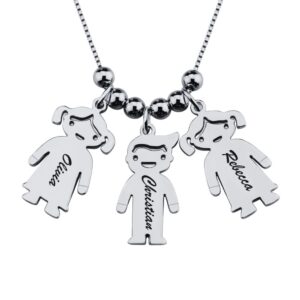Collier maman gravé multi prénoms 9 Collier maman gravé multi prénoms 9
