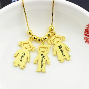Collier maman gravé multi prénoms 10 Collier maman gravé multi prénoms 10