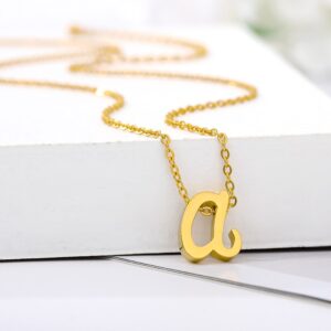Collier personnalisé lettre initiale minuscule pour femme 12