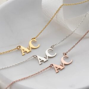 Collier double initiales personnalisé avec cœur 12 Collier double initiales personnalisé avec cœur 12