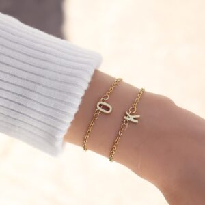 Bracelet Classique Lettre Initiale 11