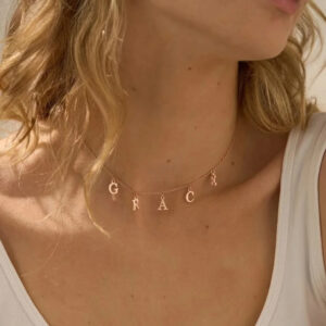Collier lettres initiales suspendues 11
