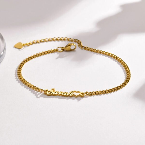 Bracelet coeur personnalisé pour femme 7
