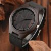 Montre en bois gravée personnalisée 11